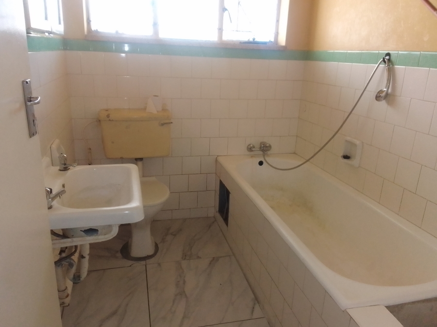 2 Bedroom Property for Sale in Rustenburg Central North West